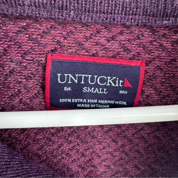 UNTUCKit Merino Wool Longsleeve Luxury Sweater - Picture 7 of 10